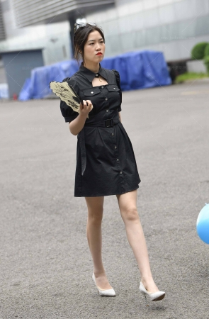 24610-30=86√一双美腿走天下～ 16P