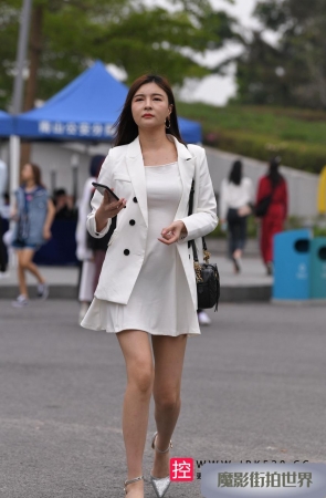 白短裙高跟美腿3A3177[390M]