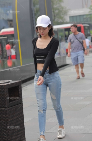 紧牛可爱小妹