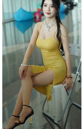 黄色包臀裙BB酱美女(305P)