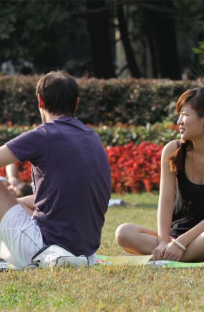 No561 一身短打，足底光滑无瑕