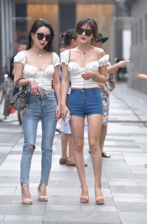 性感，倆闺蜜~