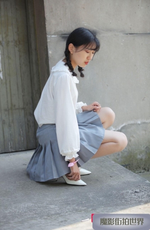 扎马尾辫 穿百褶裙—小橙子3A2505[64.8M]