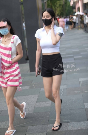 22714-1+102美腿都爱穿拖鞋？ 18P