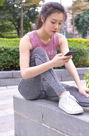 圣诞快乐之紧身瑜伽裤美女