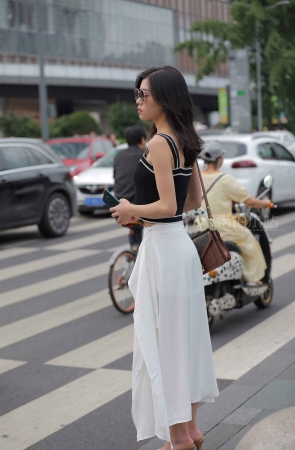 长裙美女
