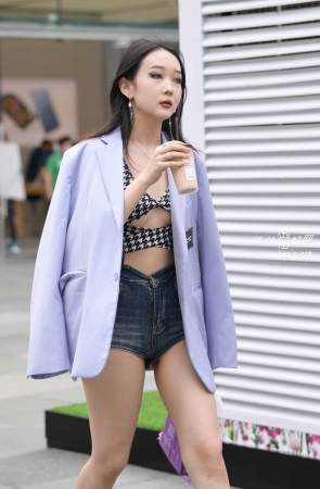 22716-11+127勒紧热裤女孩 16P