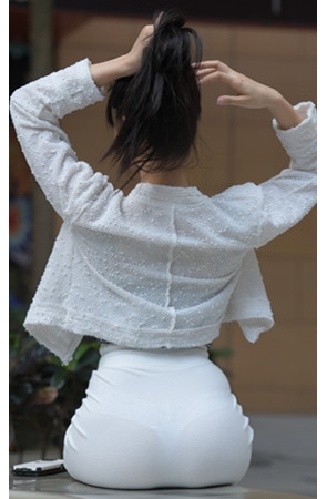 （套图一）白色包臀裙女孩(392P)[9.43G/JPG]