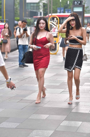 丰满女人
