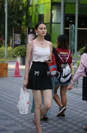 吊带背心