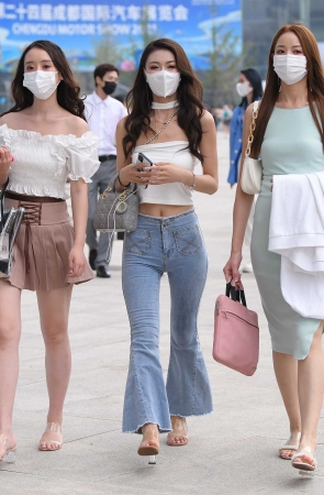 紧牛闺蜜~