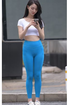 （视频）蓝色瑜伽裤美女
