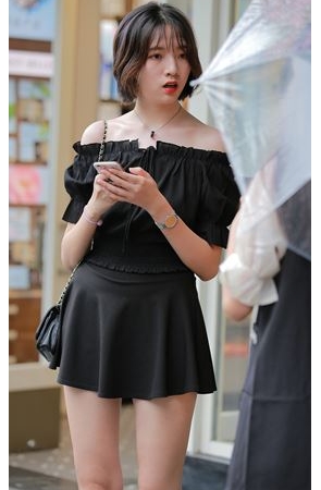 黑色短裙美女(20P)