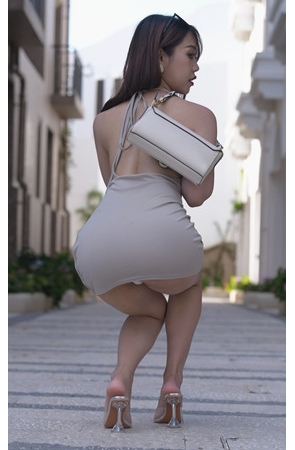 （套图一）包臀裙小姐姐(404P)[8.13G/JPG]