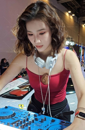 苏州改装展之动感的DJ靓妹4K-6min 7P