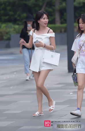 好白的大腿3A2725[802M]