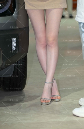 抹胸裙的敏敏  [21P]