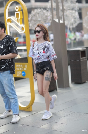 凯恩街拍作品 - 尽显清纯可爱