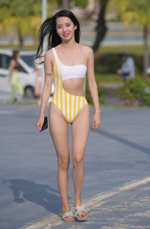 一始街拍作品  捧一束彼岸花 [663P-14.2GB]