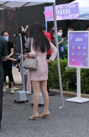 裙子很漂亮~