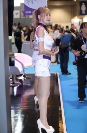 极品金发肉丝长腿美女模特