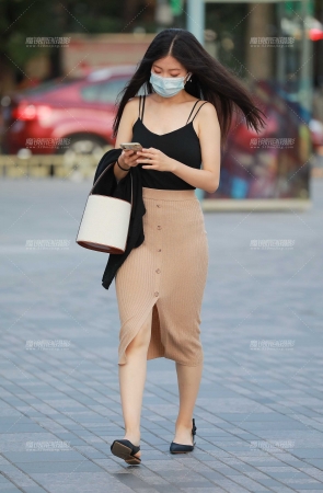 性感包臀裙美眉