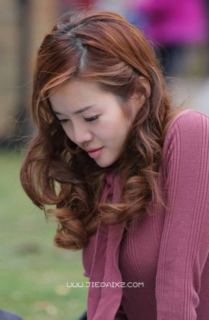 苗条女神街拍黑丝