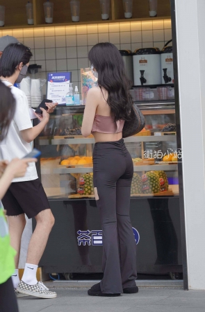 俊男靓女