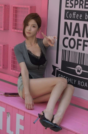 一始街拍作品  只倾心不倾城 [811P1V-39.7GB]