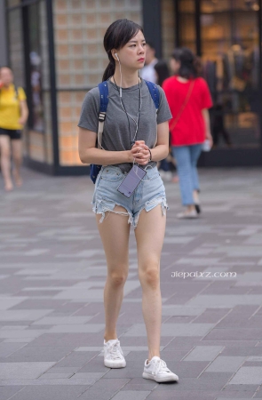 小清新热裤美妞