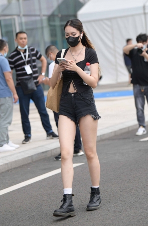 22828-58+65下班了 14P