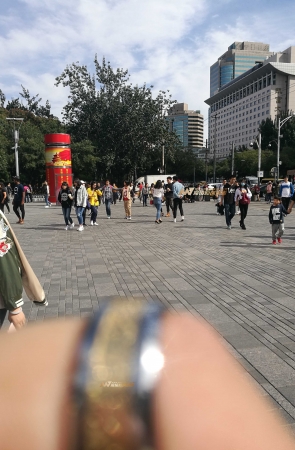 仔裤高跟女郎