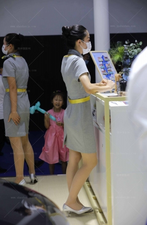 前台礼仪肉丝细高跟美腿