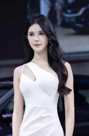 桑桑crow白色开叉长裙 [130P-948MB]