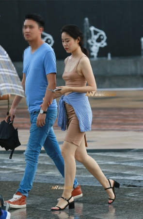 另类包臀别具风情