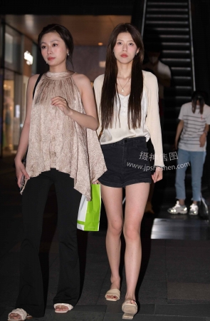 22612-39+38纤细美腿女孩 9P