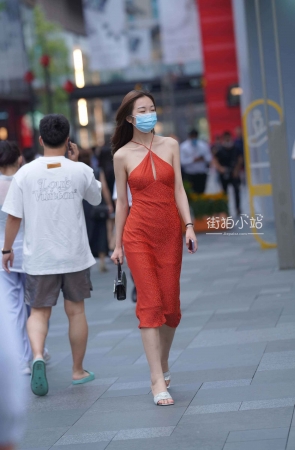 长裙美女