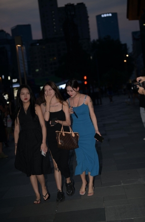 22816-6+107丰韵女子