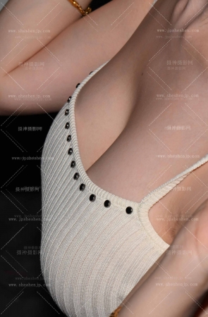 SH25-30-152√性感美足妍熙【套图➕视频】 14P