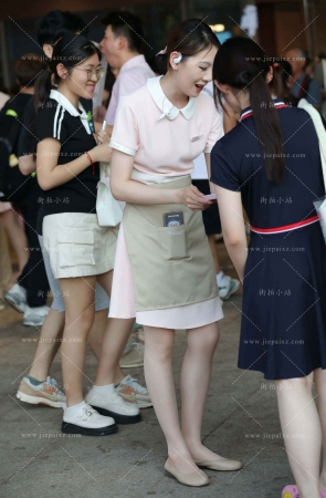 提供糕点试吃的好利来小姐姐 [19P]