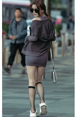 包臀裙小姐姐(40P)