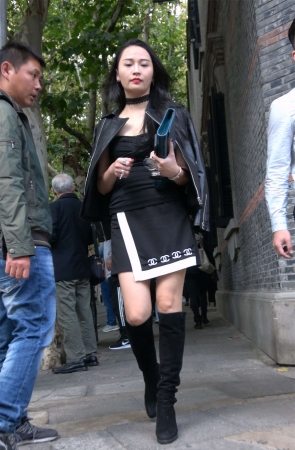 性感短裙美腿美女