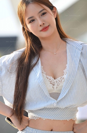 2593-1-116√啾啾呜的腿是真的美啊