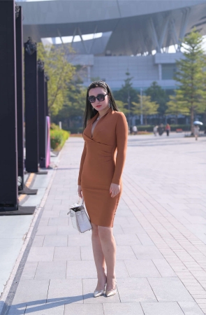 简约黄色修身裙