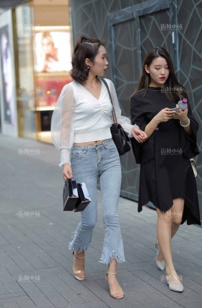 蓝牛美女姐姐