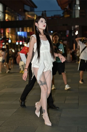 魅力白色系搭配