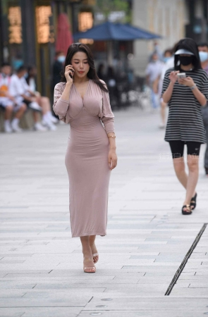 如此性感之极品丰满美女