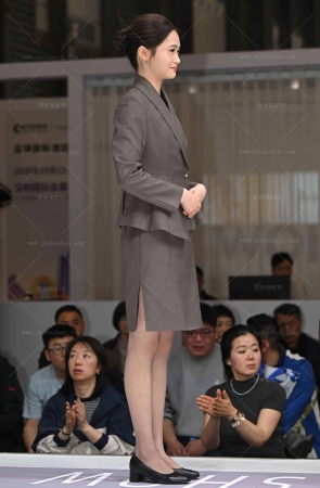 2641-12-116√上海皇廷酒店-管理层哈哈哈 11P