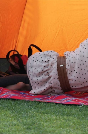 No438 暖色光线下颇显香艳的少妇肉丝