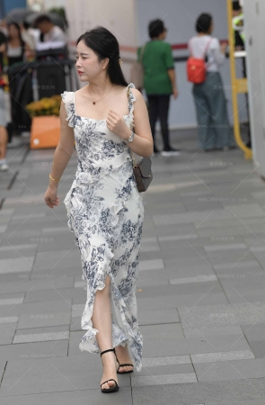 25522-1=49√韵味女人 9P